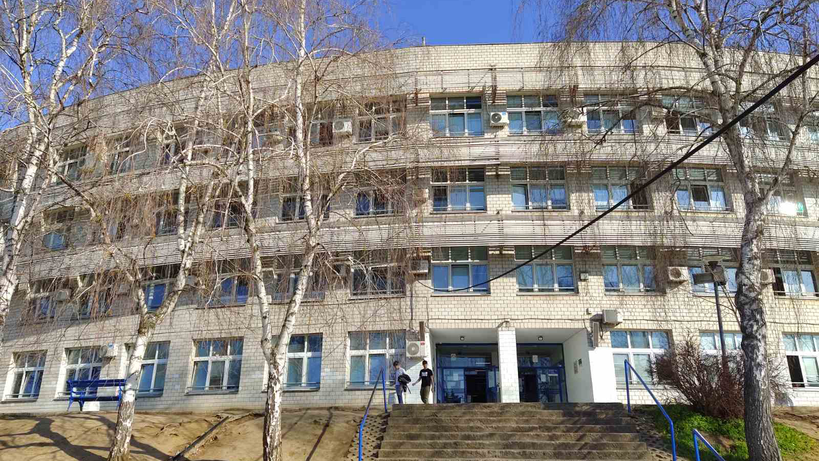 Предавања из циклуса на теме родитељства у Основној школи „Милош Црњански“